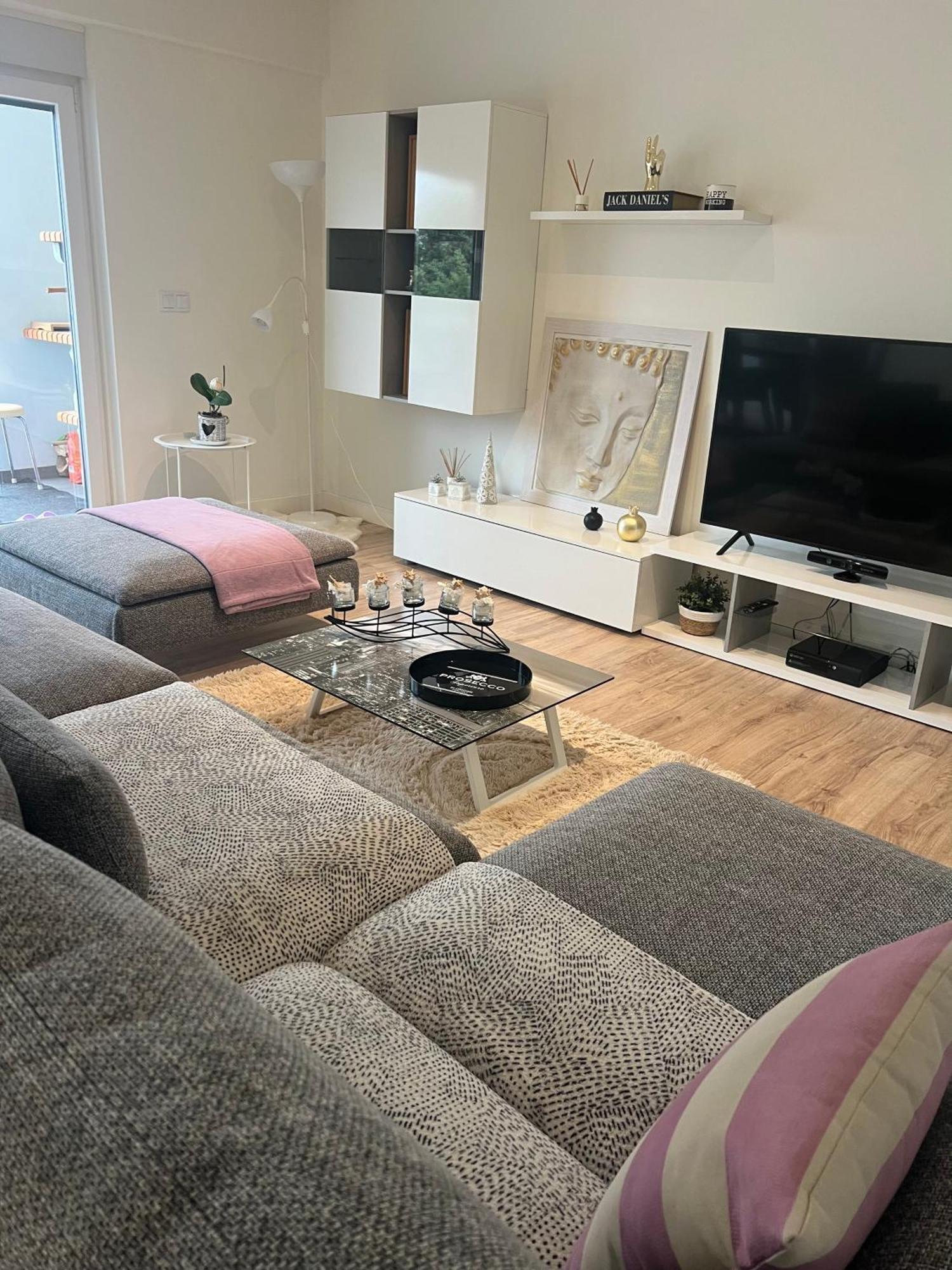 מונטיז'ו Modern Double Room With Private Balcony מראה חיצוני תמונה
